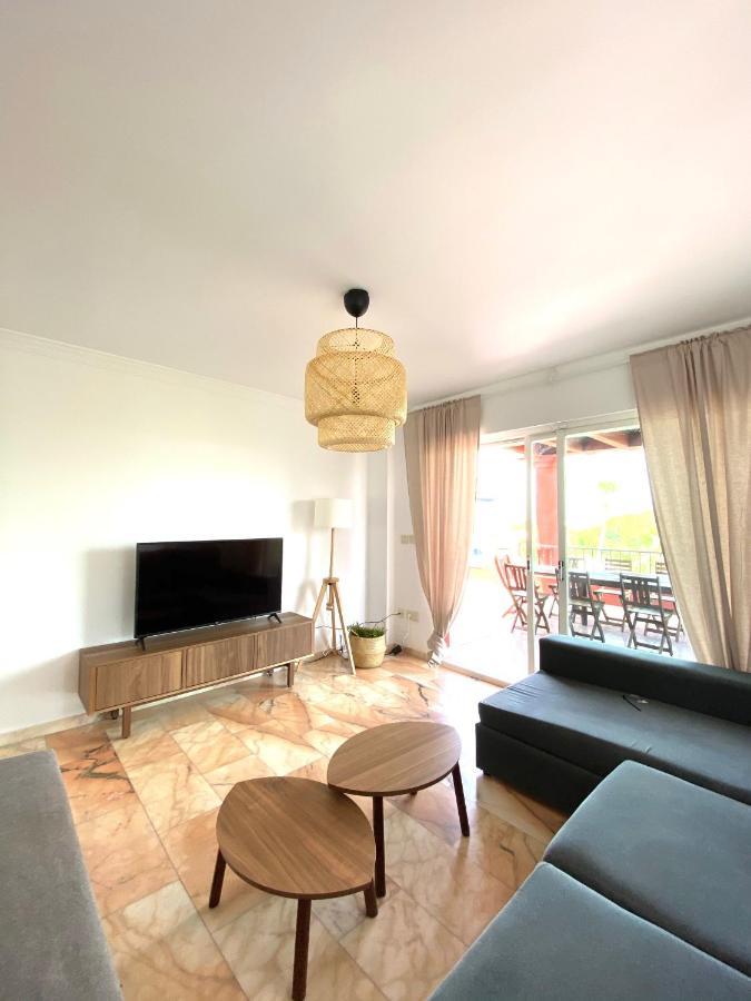 Villa En อัลมูเญการ์ ภายนอก รูปภาพ