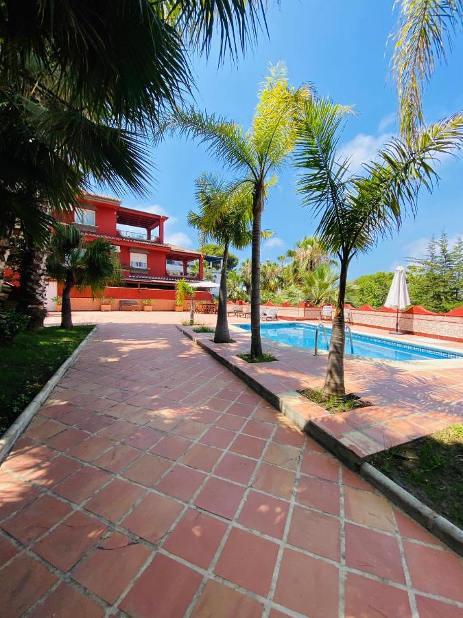 Villa En อัลมูเญการ์ ภายนอก รูปภาพ