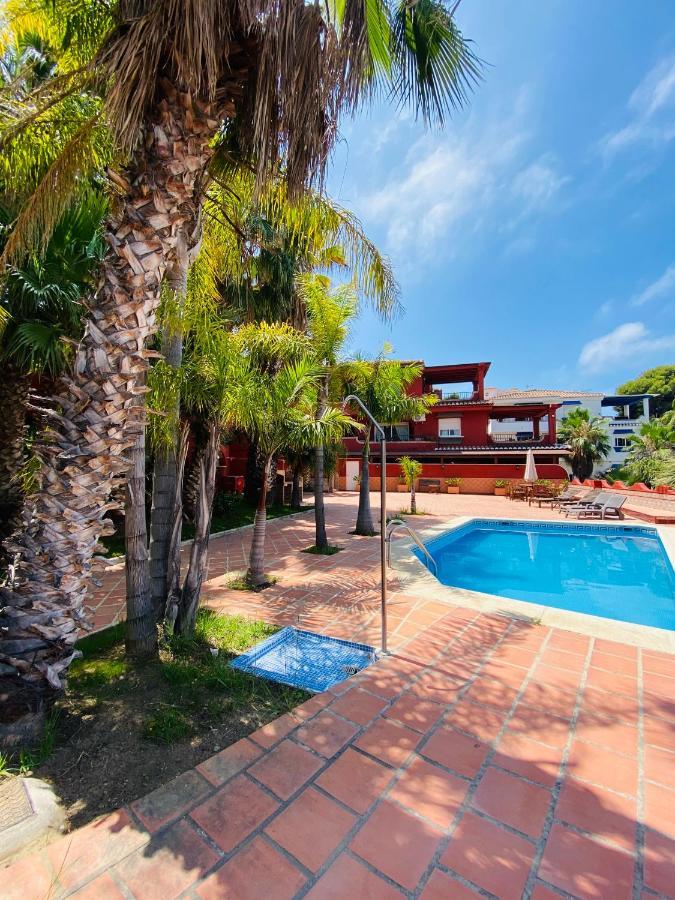 Villa En อัลมูเญการ์ ภายนอก รูปภาพ